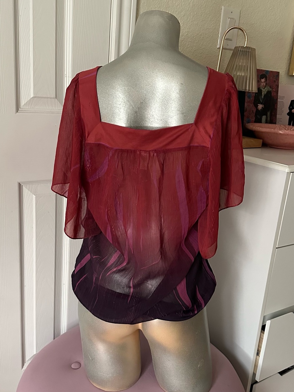 Y2K L8ter Rust Red & Purple Ombre Shimmery Flutter Batwing Sleeve Top - Picture 3 of 6
